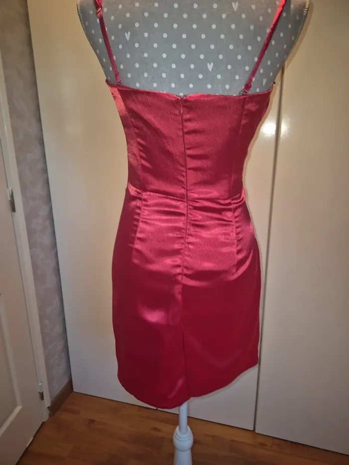 Robe de soirée - photo numéro 4