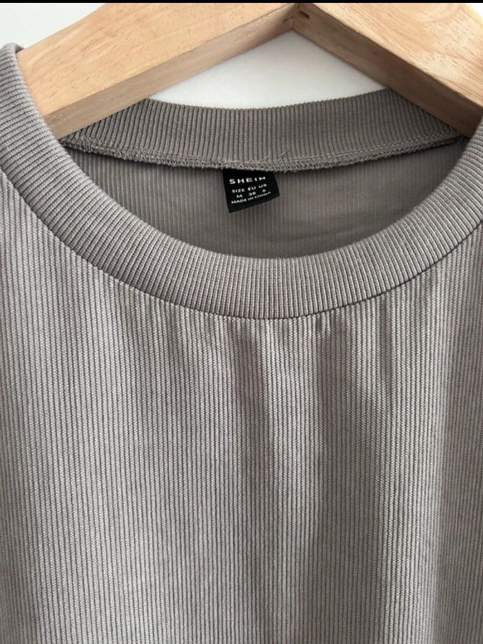 Pull shein taille m - photo numéro 2