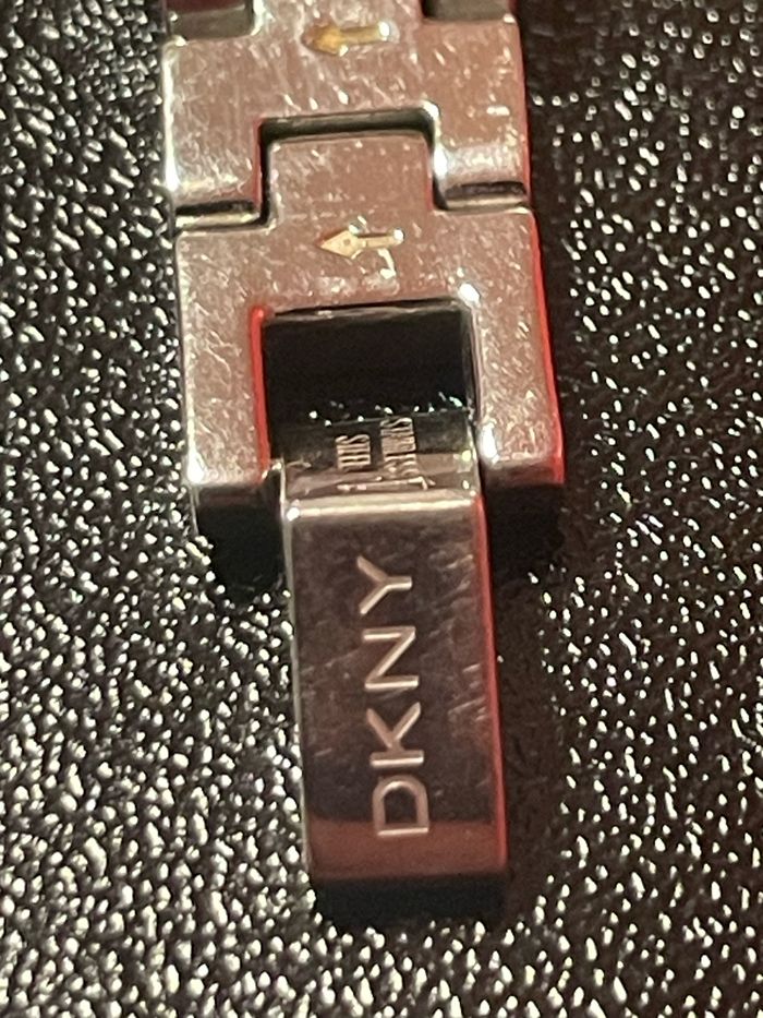 Montre DKNY - photo numéro 10