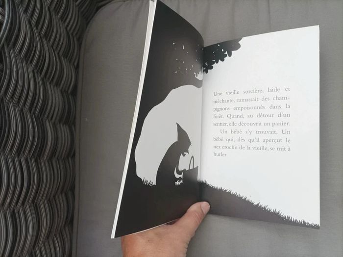 Livre " Le panier" - photo numéro 4
