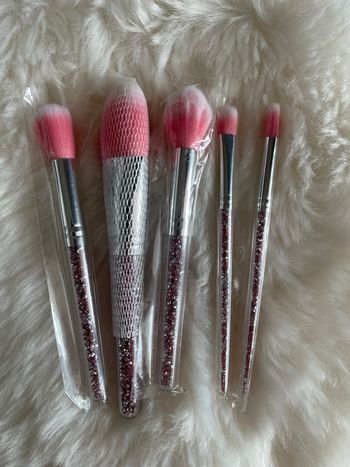 Lot de pinceaux à maquillage avec paillettes