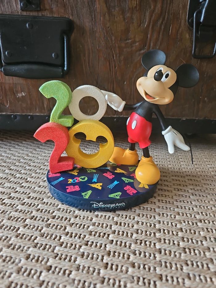 Figurine décorative mickey disneyland paris - photo numéro 2