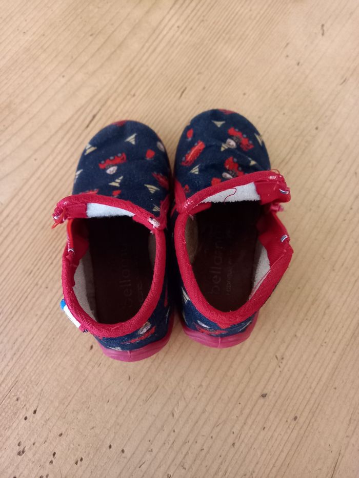Jolis chaussons garçon Bellamy 24 motifs camions de pompiers - photo numéro 3