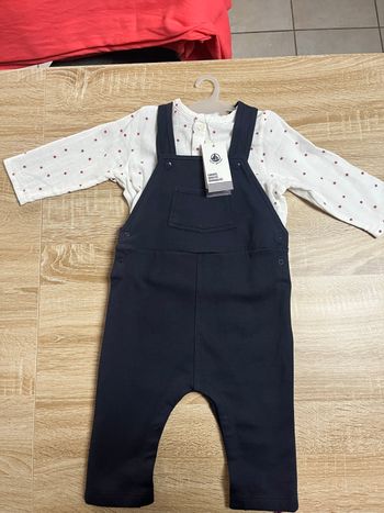 Ensemble neuf Petit Bateau, Chemise + Salopette