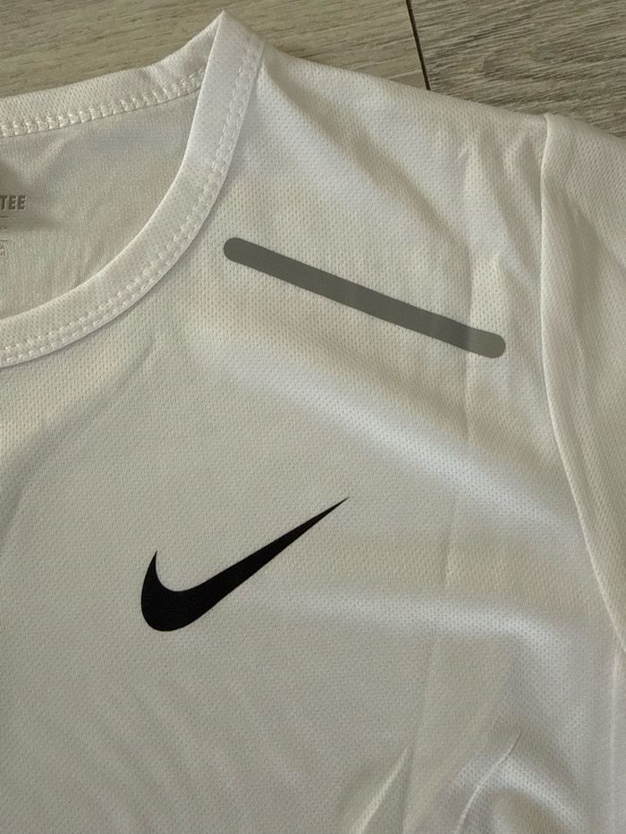 Ensemble Nike - photo numéro 1