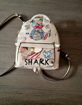Petit sac à dos motif dessins