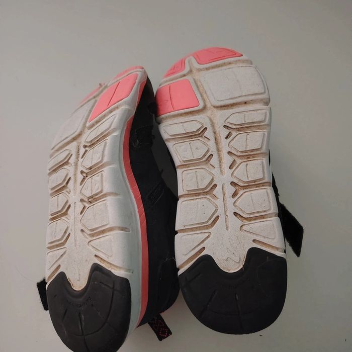 Baskets noires taille 34 - photo numéro 4