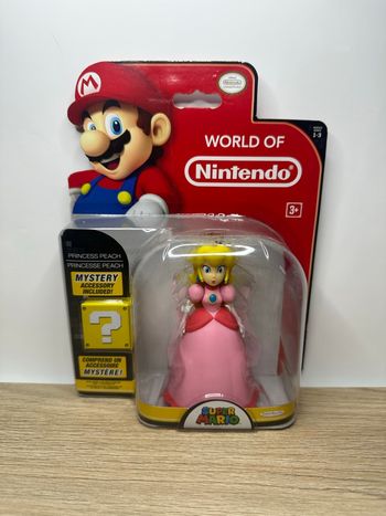 Figurine Princesse Peach - World of Nintendo