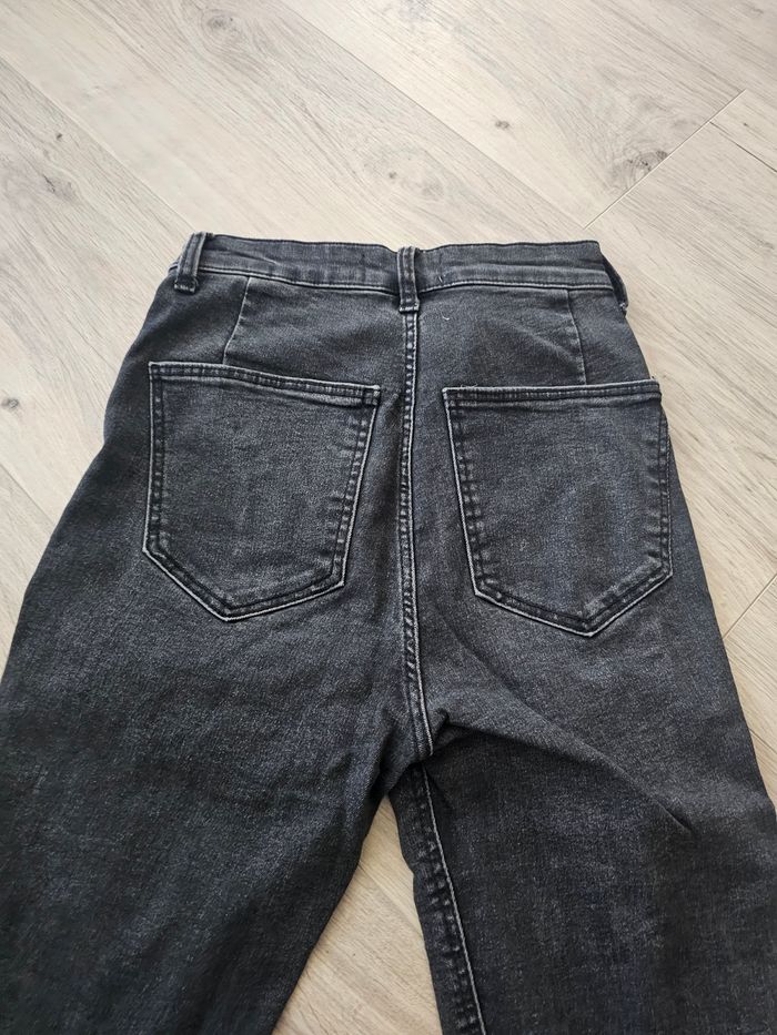 Jean skinny gris - photo numéro 3