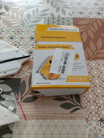 Brosse de nettoyage pour vitres magnétique + un kit de rechange