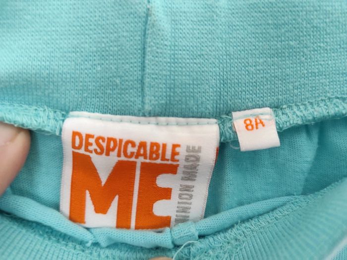 Short bleu minions 8 ans - photo numéro 3