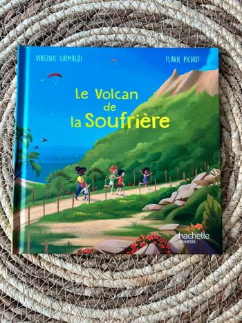 Livre « le volcan de la soufrière »