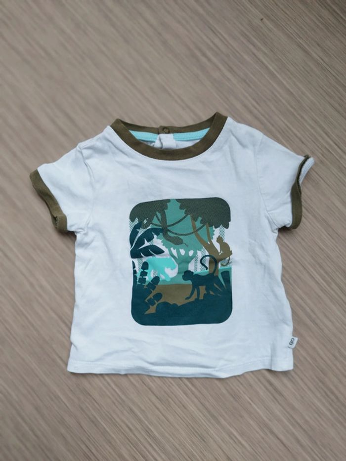 Tee-shirt manches courtes garçon taille 3 mois