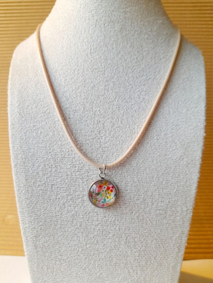 Collier fleuri à créer selon vos envie