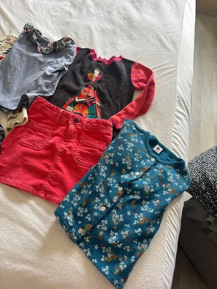 Box 10 vêtements fille 6 ans automne hiver - photo numéro 2