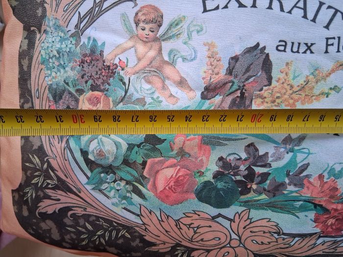 Cousin décoratif motif vintage angelot rimmel - photo numéro 9