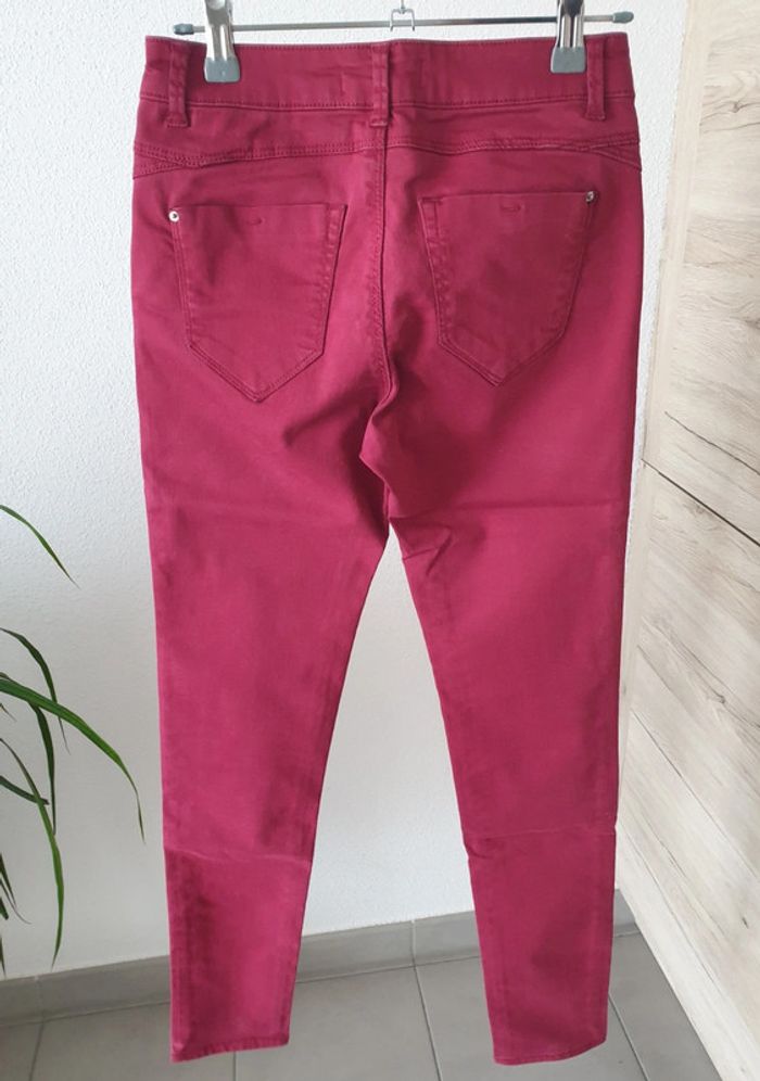 Pantalon skinny rouge cache cache - photo numéro 2