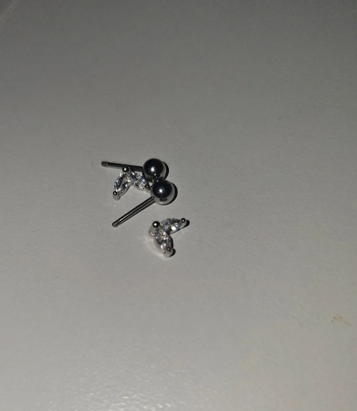 2 paire de Piercing oreilles - photo numéro 2