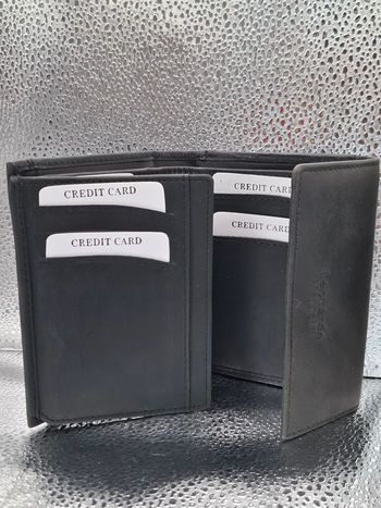 Portefeuille noir RFID Safe - Leonardo Verrelli
