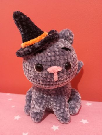 Halloween : petit chat gris au crochet