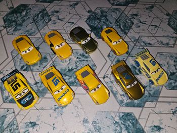3 voitures cars Mattel tbe  rare Prix bas