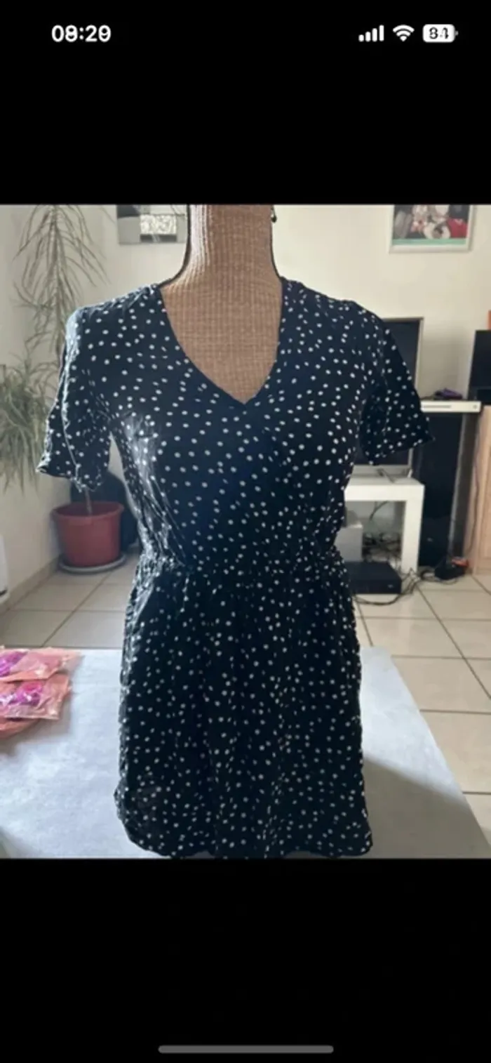 Robe à pois croisé kiabi