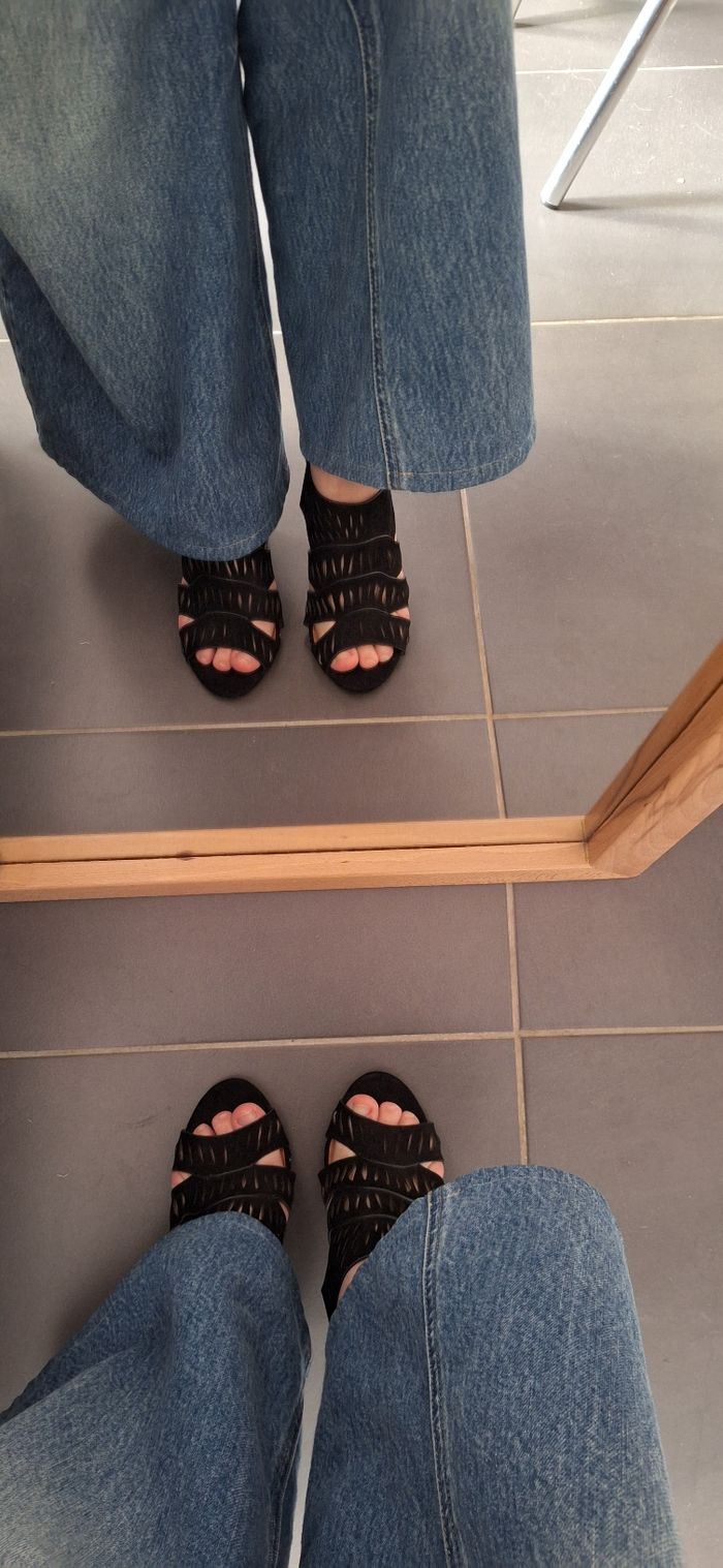 Talons noirs - photo numéro 6