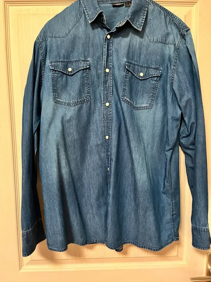 Chemise Mixte en jeans souple taille 40/42 - photo numéro 5
