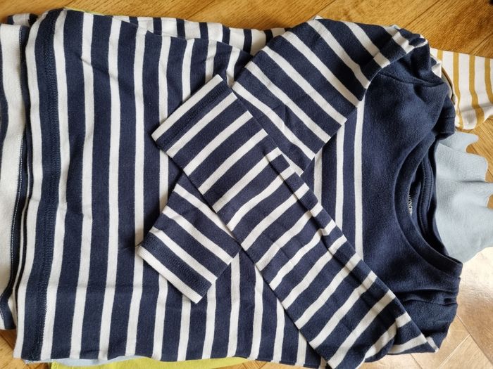 Lot tee shirt manches longues - photo numéro 2