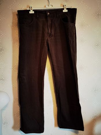 D2041 - pantalon homme taille 46