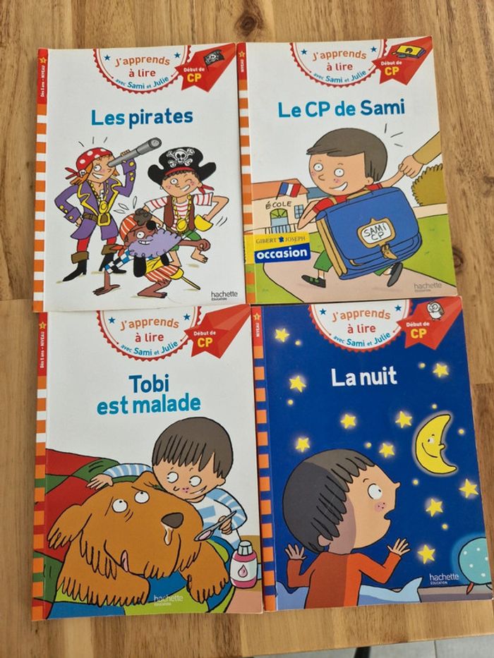Lot de 4 livres sami et Julie