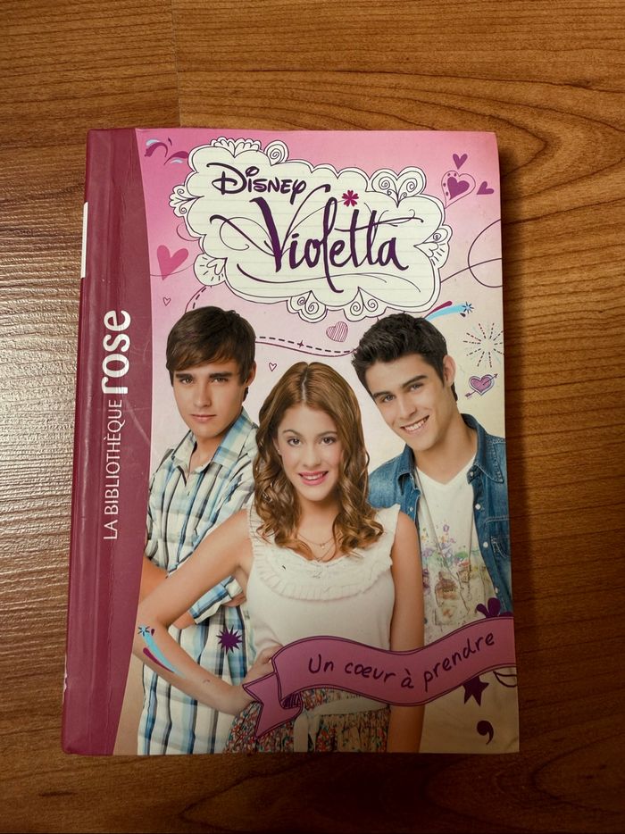 Livre violetta un cœur à prendre tome 2