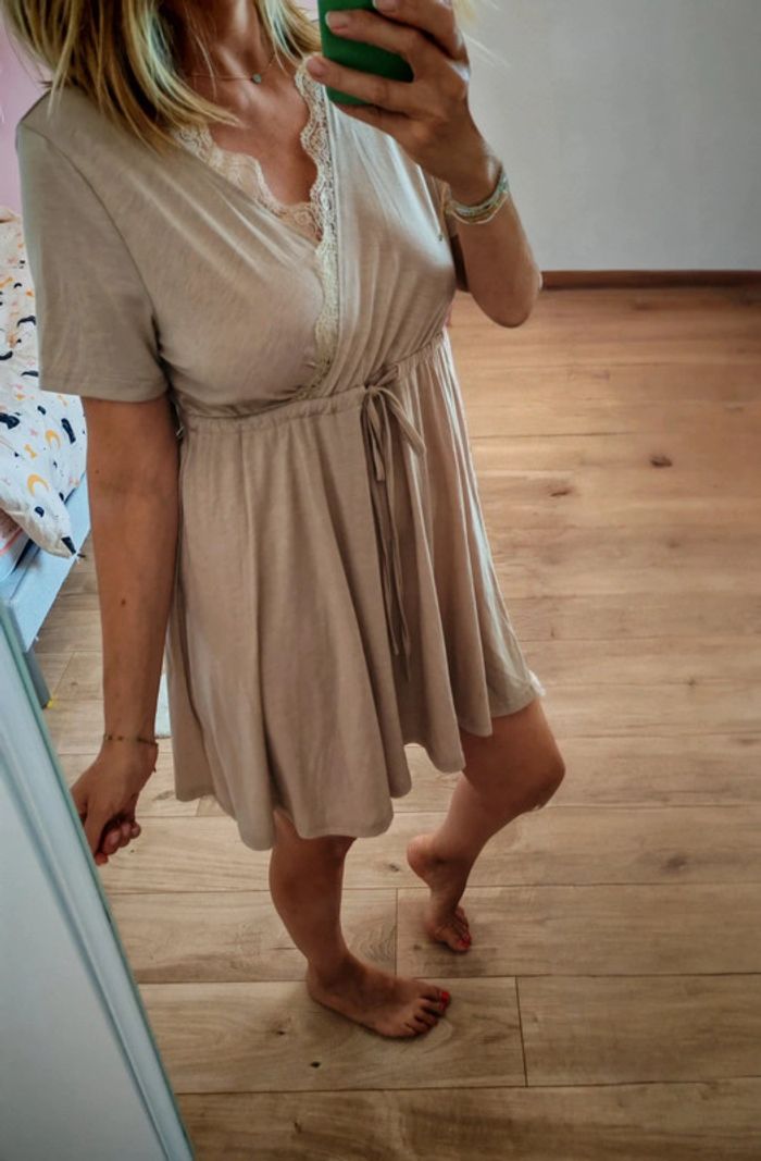 Robe cache coeur dentelle shein