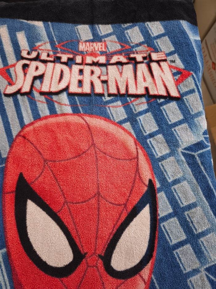 Serviette Spiderman. - photo numéro 2