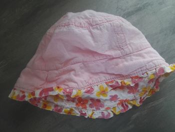 Chapeau fille taille 42