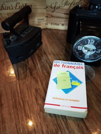 D2901 - livre "Dictionnaire"