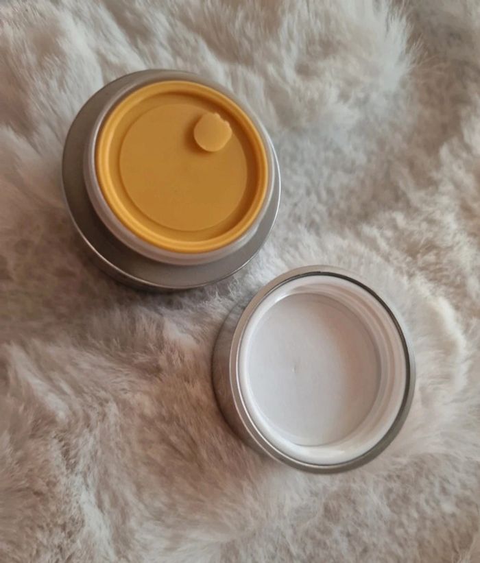 Crème contour des yeux anti-âge IPS 15 PA++ - photo numéro 5