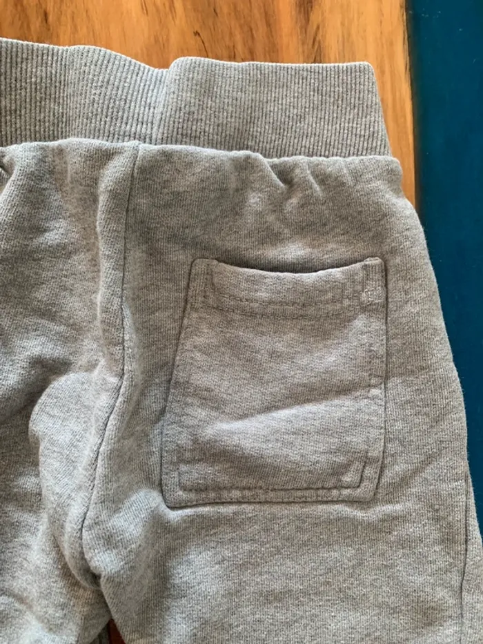 Jogging gris United colors of benetton taille 3/4 ans - photo numéro 5