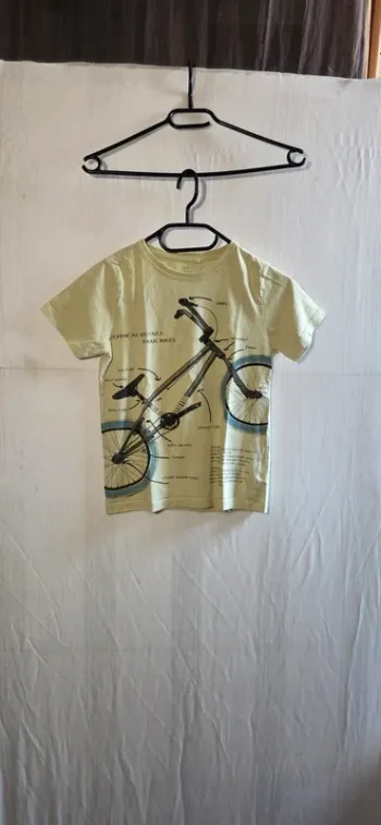 Tee-shirt 10ans neuf