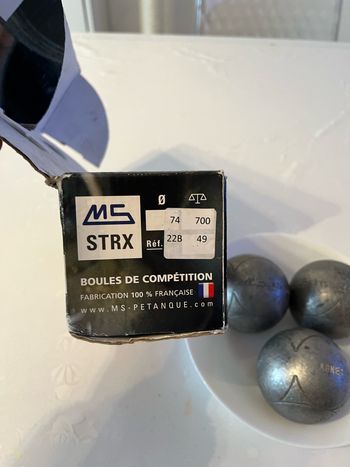 Boule de pétanque Ms