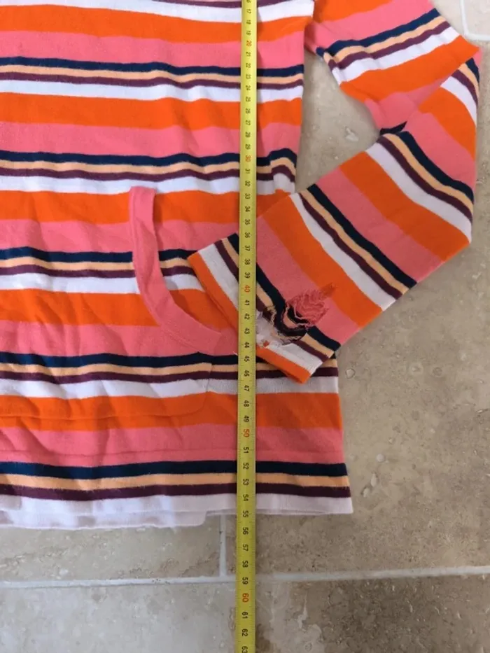 Sweat capuche fin coloré troué fille XL Tommy Hilfiger - photo numéro 4