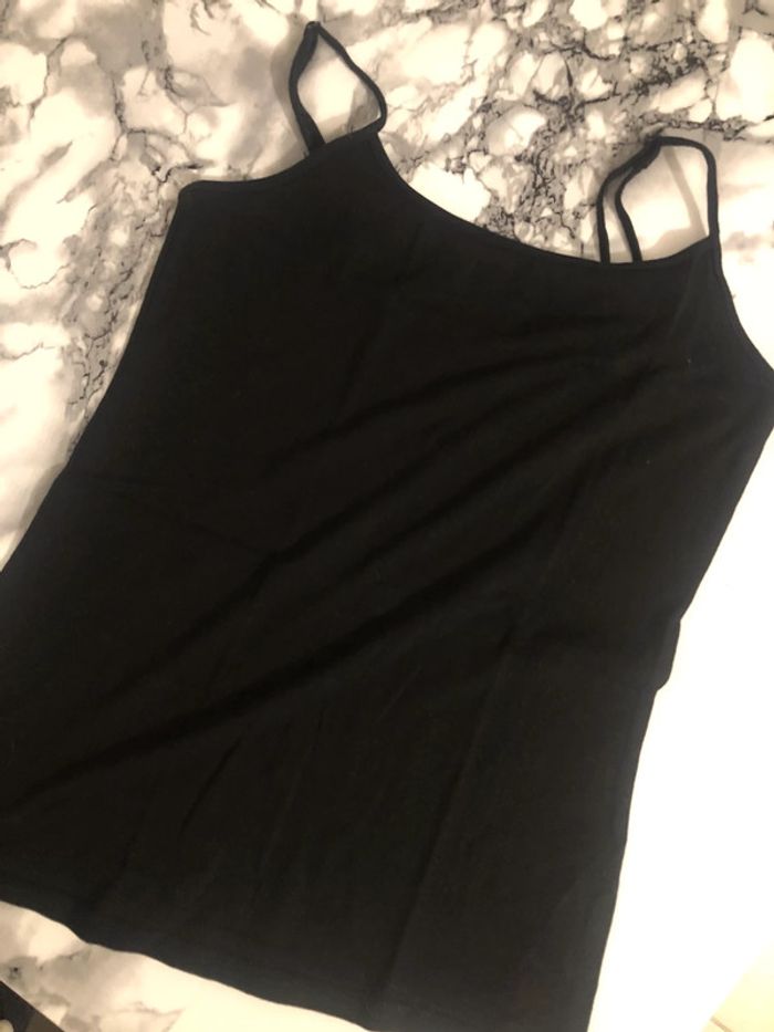 Pull en laine et débardeur - photo numéro 3