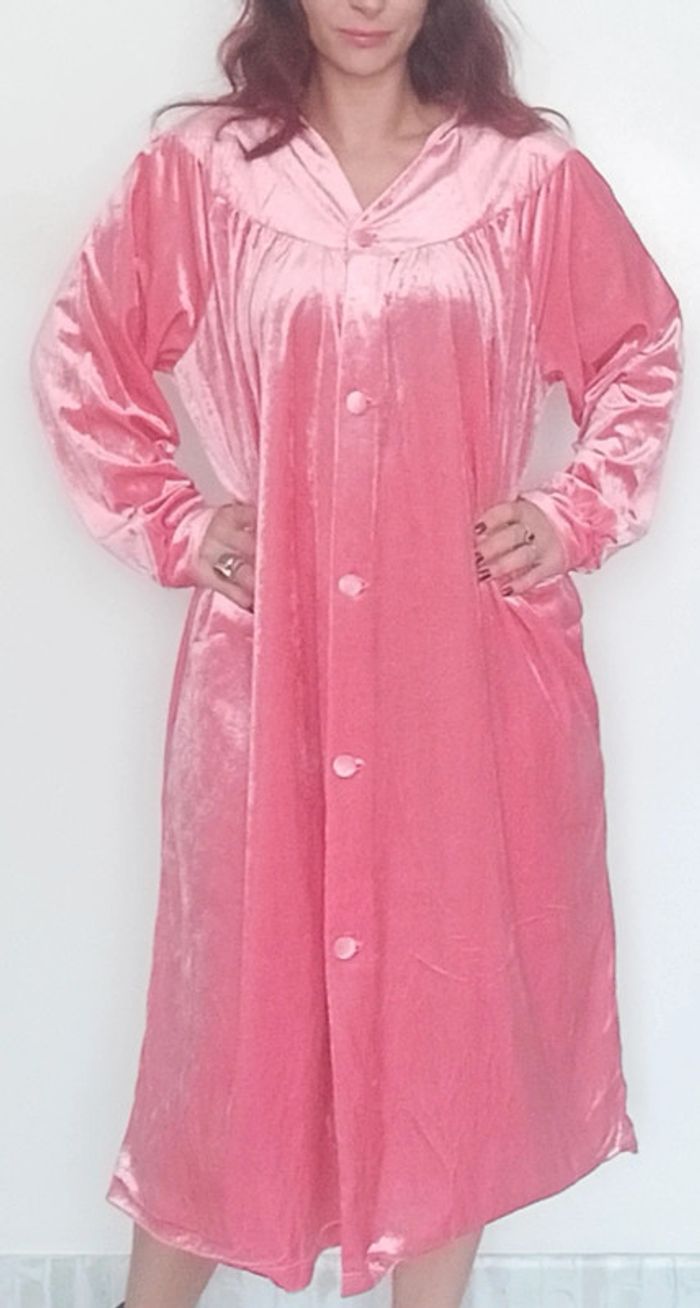 Chemise de nuit en velours vintage grande taille - photo numéro 3