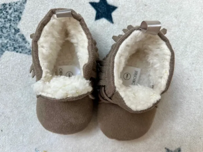 Petits chaussons moltonnés 🐑 - photo numéro 4