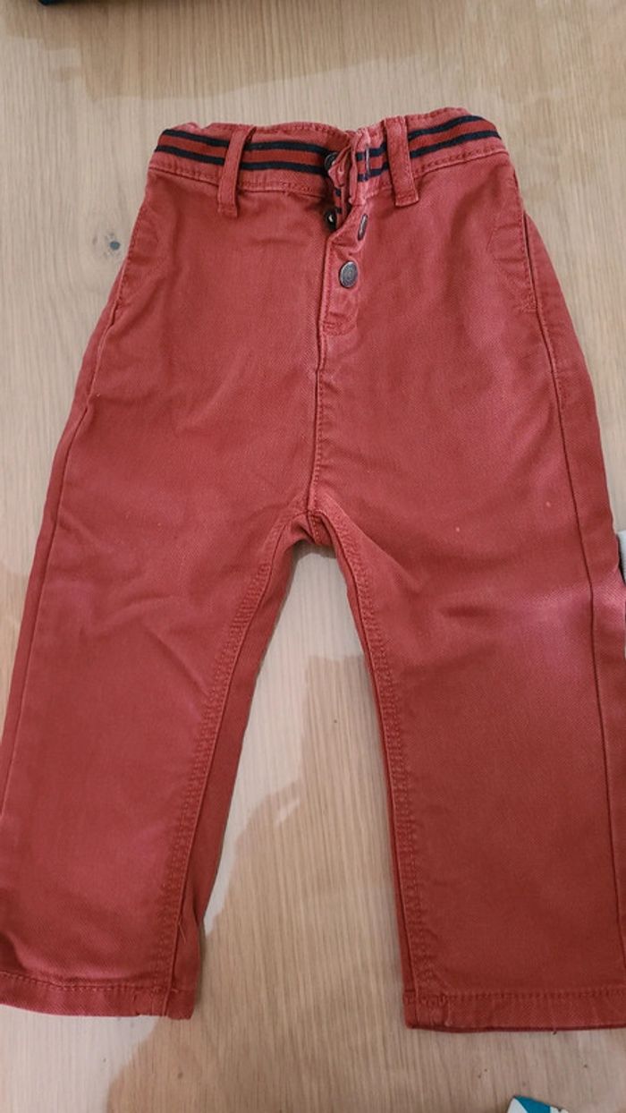 Pantalon tape a l oeil