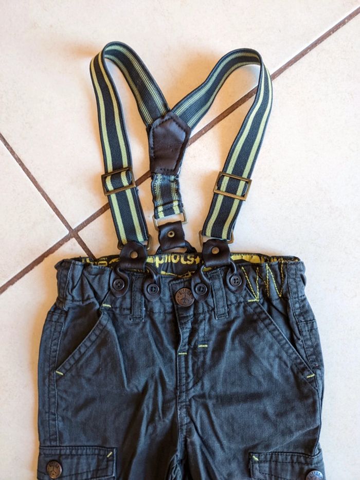 Pantalon avec bretelles garçon 18 mois - photo numéro 3