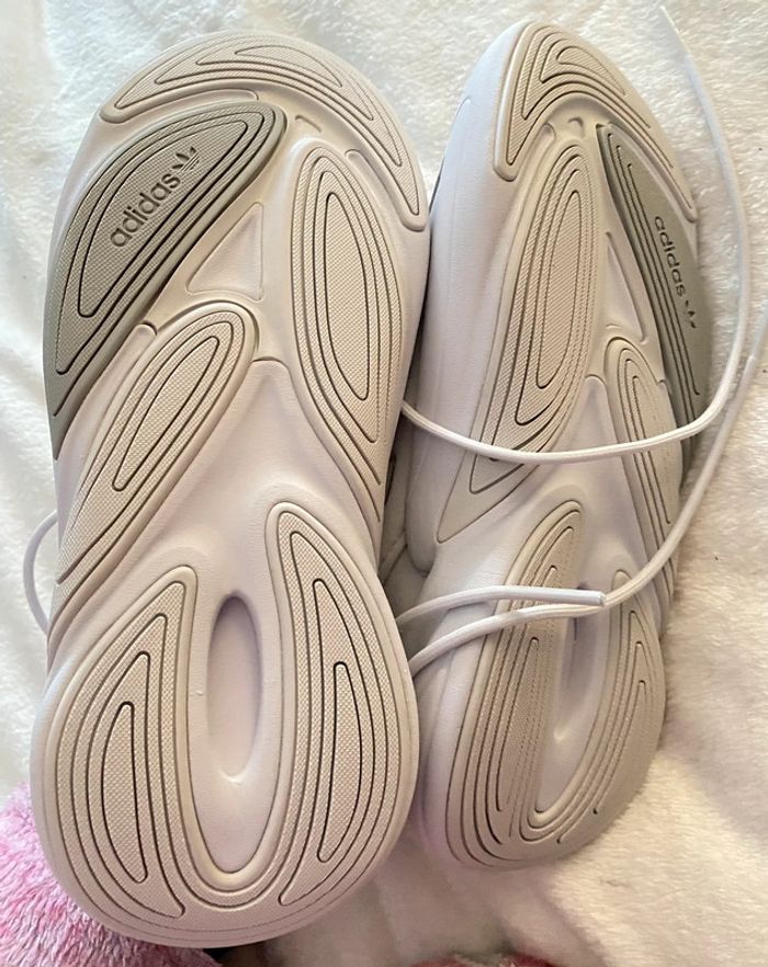Baskets Adidas Grise Ozelia W Pointure 37 - photo numéro 6