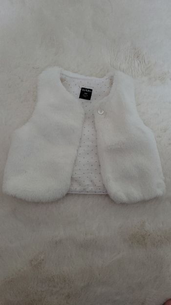 Gilet fausse fourrure 3 mois – Kiabi
