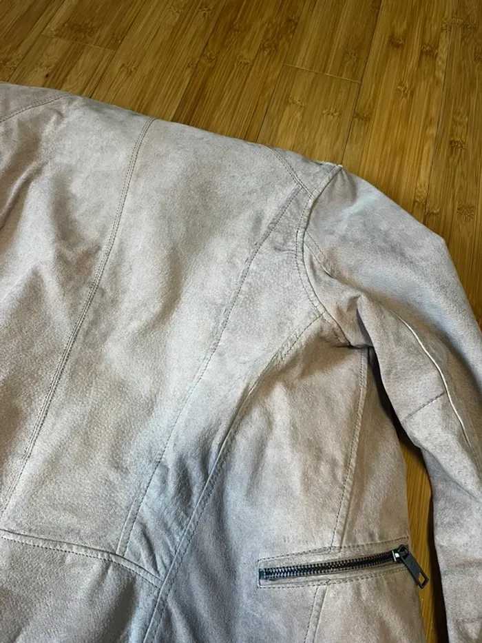 Veste courte en daim - photo numéro 6