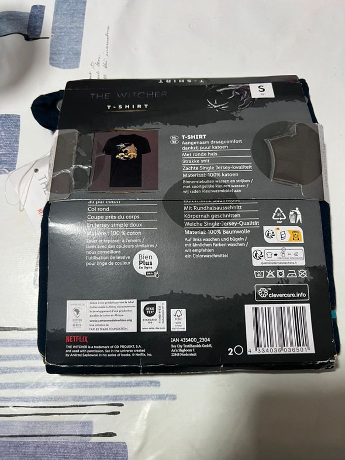 Tee shirt The Witcher homme taille S neuf ! - photo numéro 3